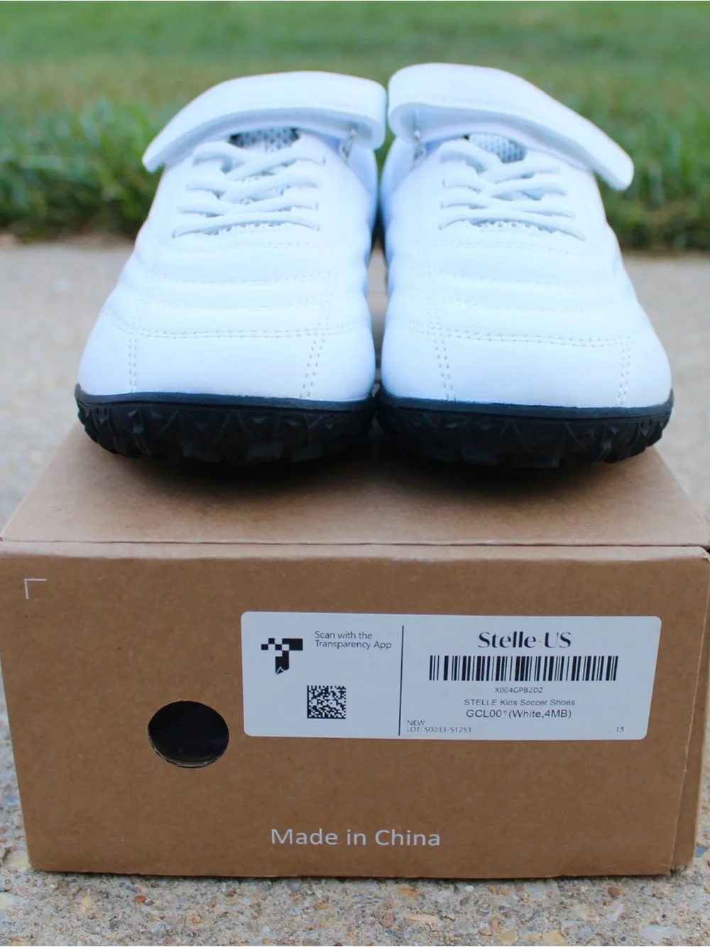 Stelle Kids' StelleClub Hook & Loop Turf Cleats White/Black Sz 4